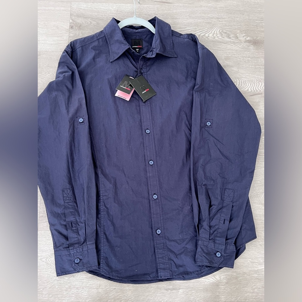 NWT Murano Sport Shirt Mens Size large long Sleeve Button Navy blue.